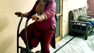 Bhabhi India lagi pengen digenjot sama cowok gym.