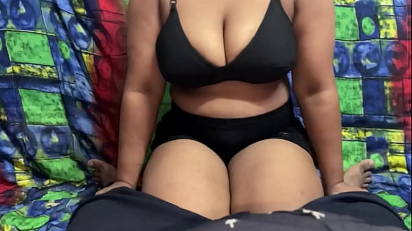Tante tiri digoyang abis-abisan pas main sama adik kandung, video mms xxx viral bikin malu