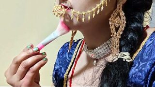 Malam pertama pasutri India desi lagi ngewe romantis, suara desahan dan erangan hot pakai bahasa Hindi, video MMS sange berat