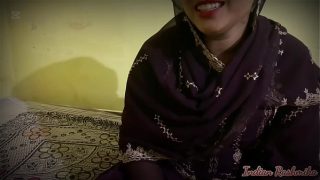 Video panas Bhojpuri! Bhabhi seksi dan Devar ji sama-sama horny pas ngobrol, rekaman asli India pake bahasa Bhojpuri.
